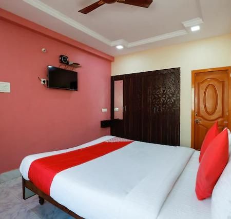 Jaya Krishna Mansions Hotel Vellore Exterior photo